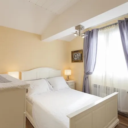 Deluxe Mareno Apartment