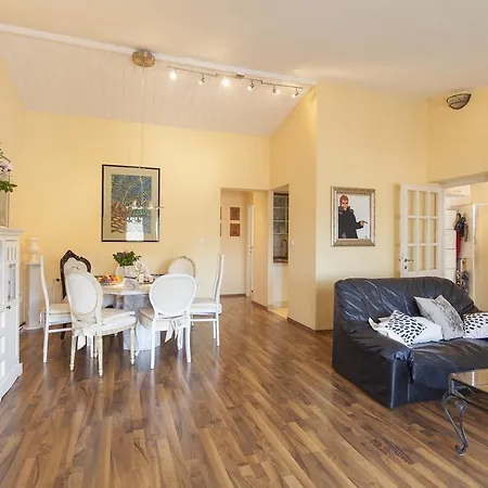 Deluxe Mareno Apartment *